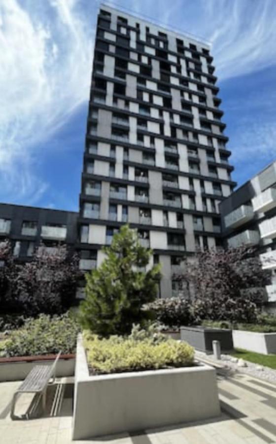 Residence Garden Tower S Balkonem, Garaz 프라하 외부 사진