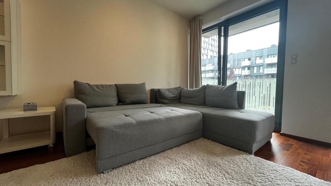 Residence Garden Tower S Balkonem, Garaz 프라하 외부 사진