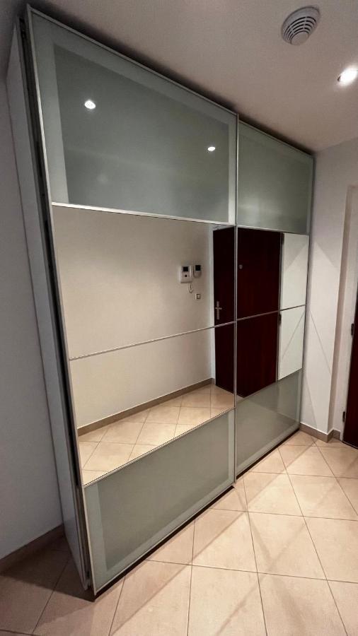 Residence Garden Tower S Balkonem, Garaz 프라하 외부 사진