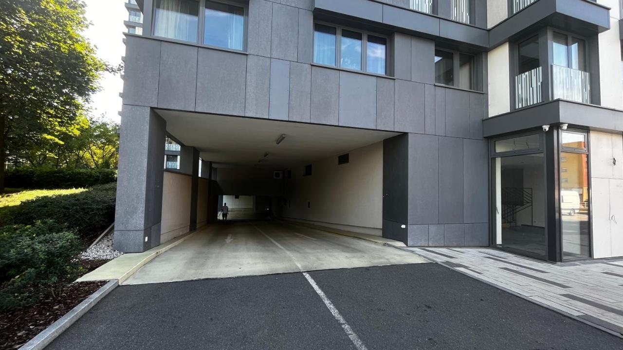 Residence Garden Tower S Balkonem, Garaz 프라하 외부 사진