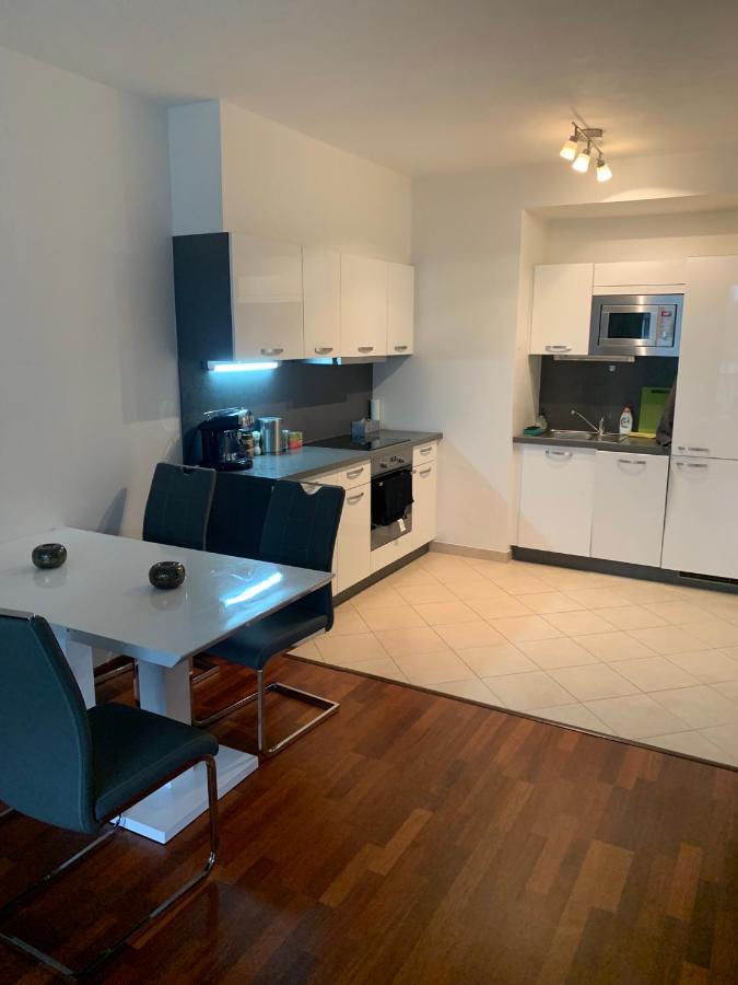 Residence Garden Tower S Balkonem, Garaz 프라하 외부 사진